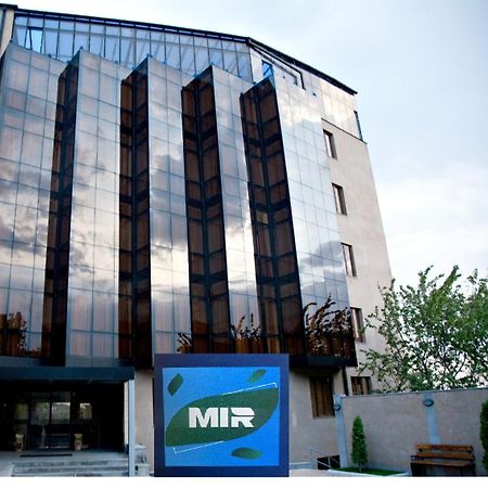Regineh Hotel Yerevan Exterior photo